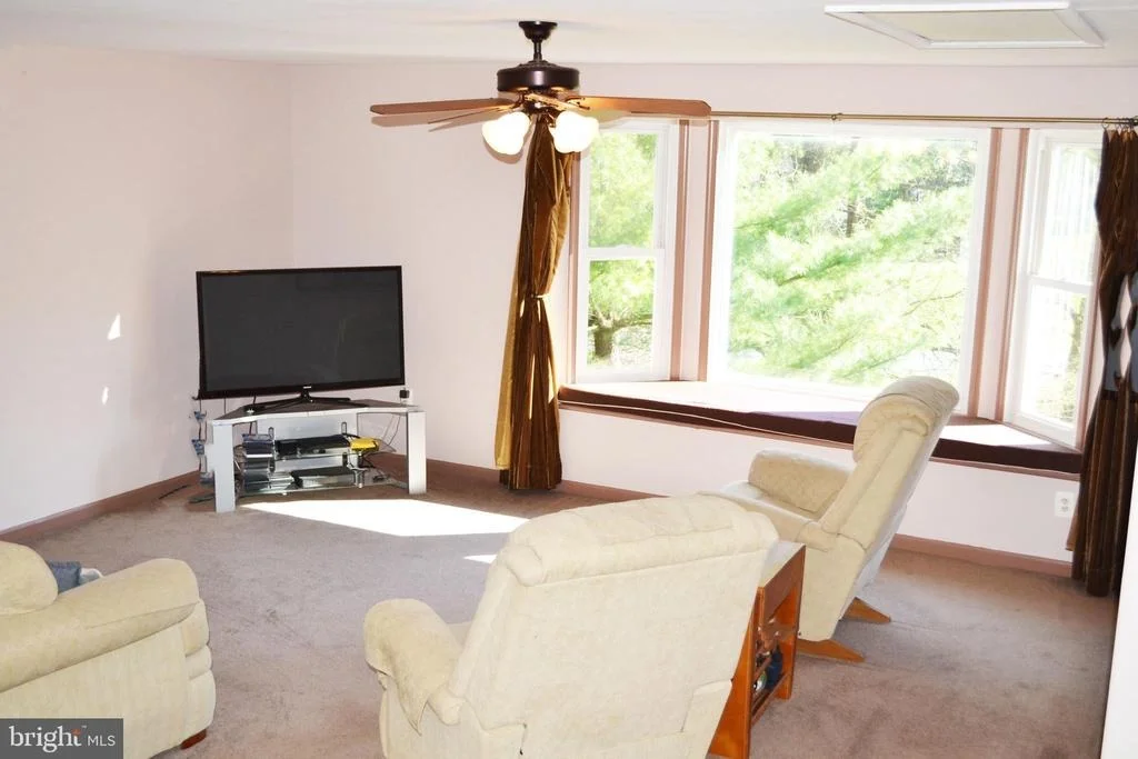 Photo of 9825 MOYER ROAD