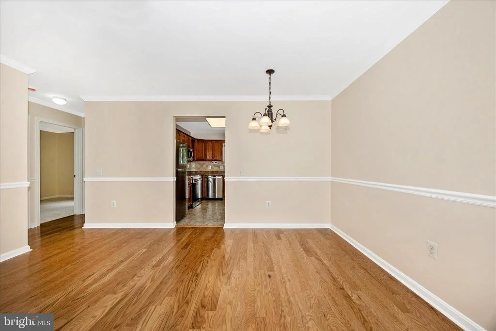 Photo of 1007 PARADE LANE