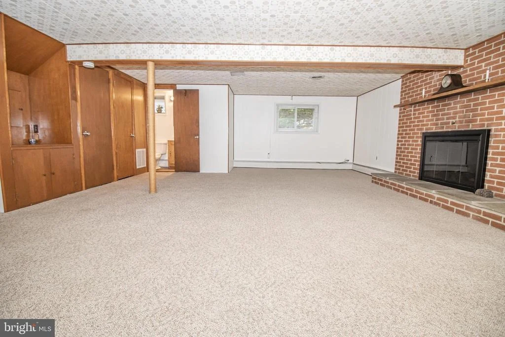 Photo of 11500 KENTON DRIVE