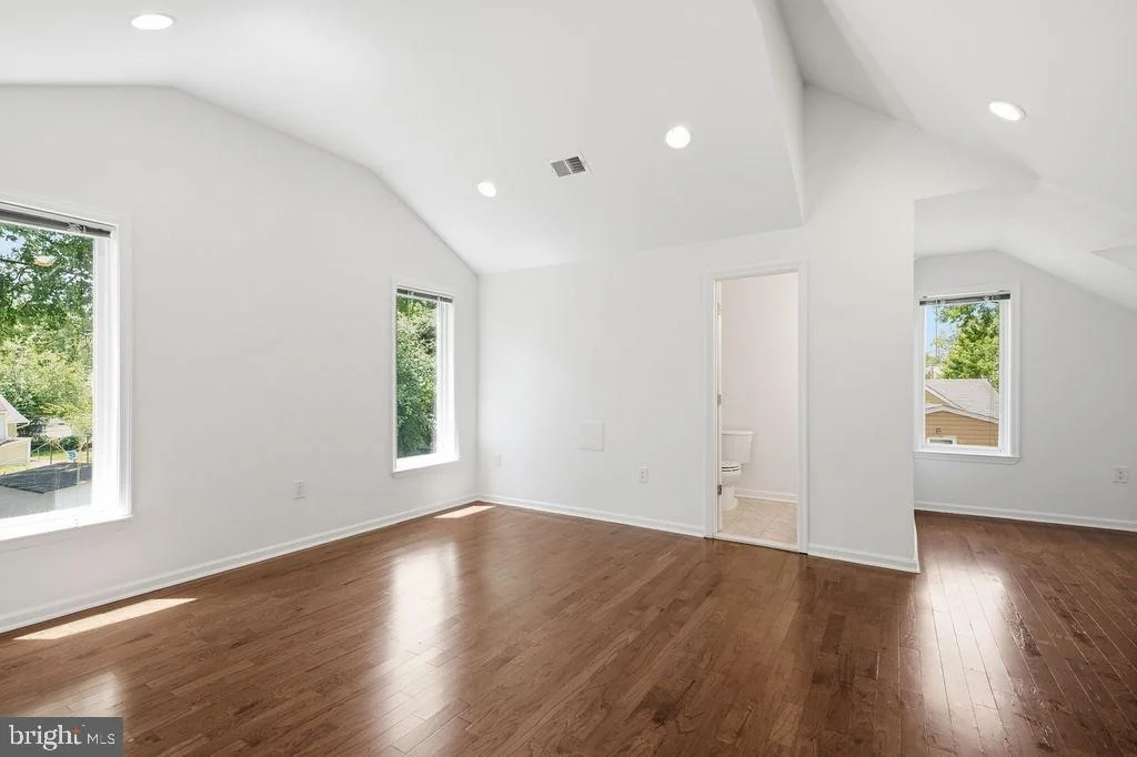 Photo of 6717 MARIANNE DRIVE