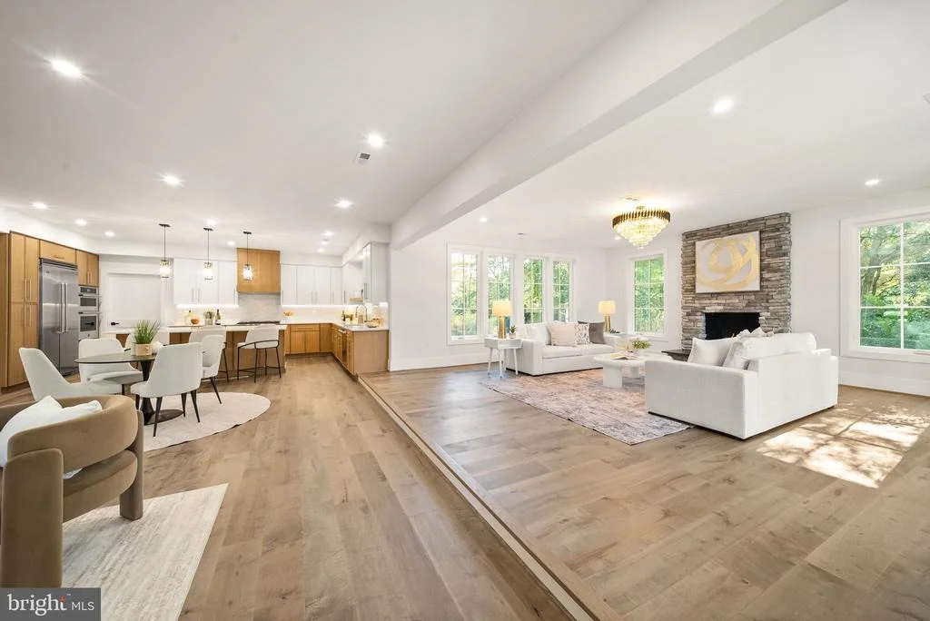 Photo of 8615 ACORN CIRCLE