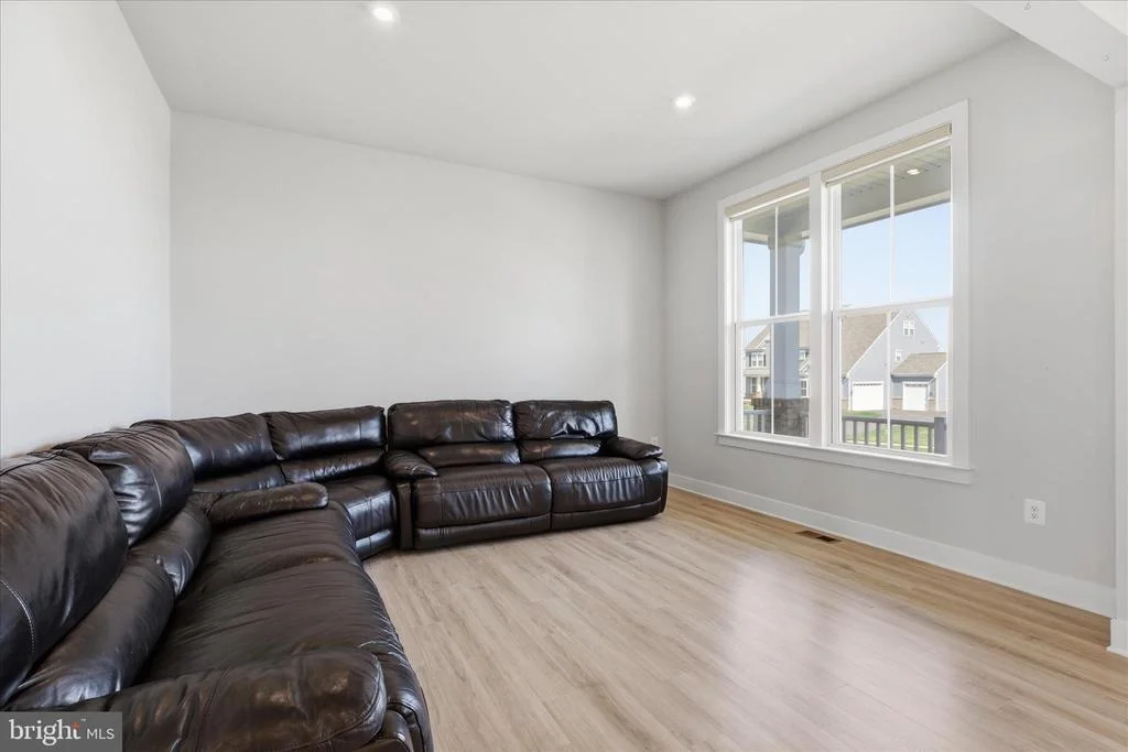 Photo of 7358 SUGAR MAGNOLIA LOOP