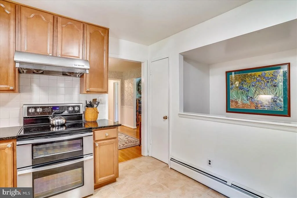 Photo of 18901 MUNCASTER ROAD