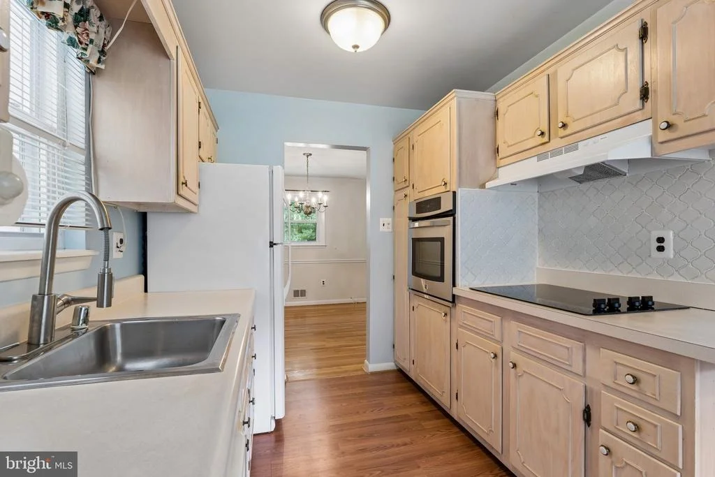 Photo of 1506 AINSLEY ROAD