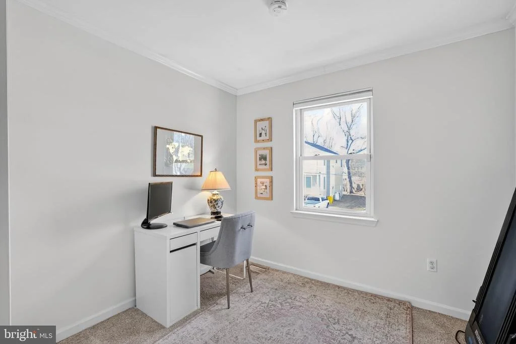 Photo of 921 ANNAPOLIS AVENUE