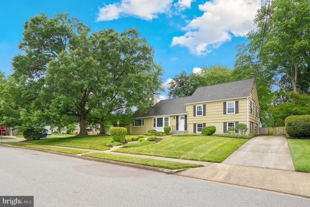 Photo of 8524 DOTER DRIVE