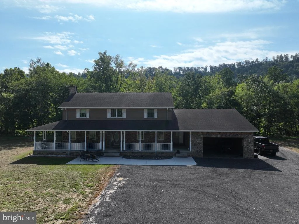 Photo of 13900 SCHELLSBURG ROAD
