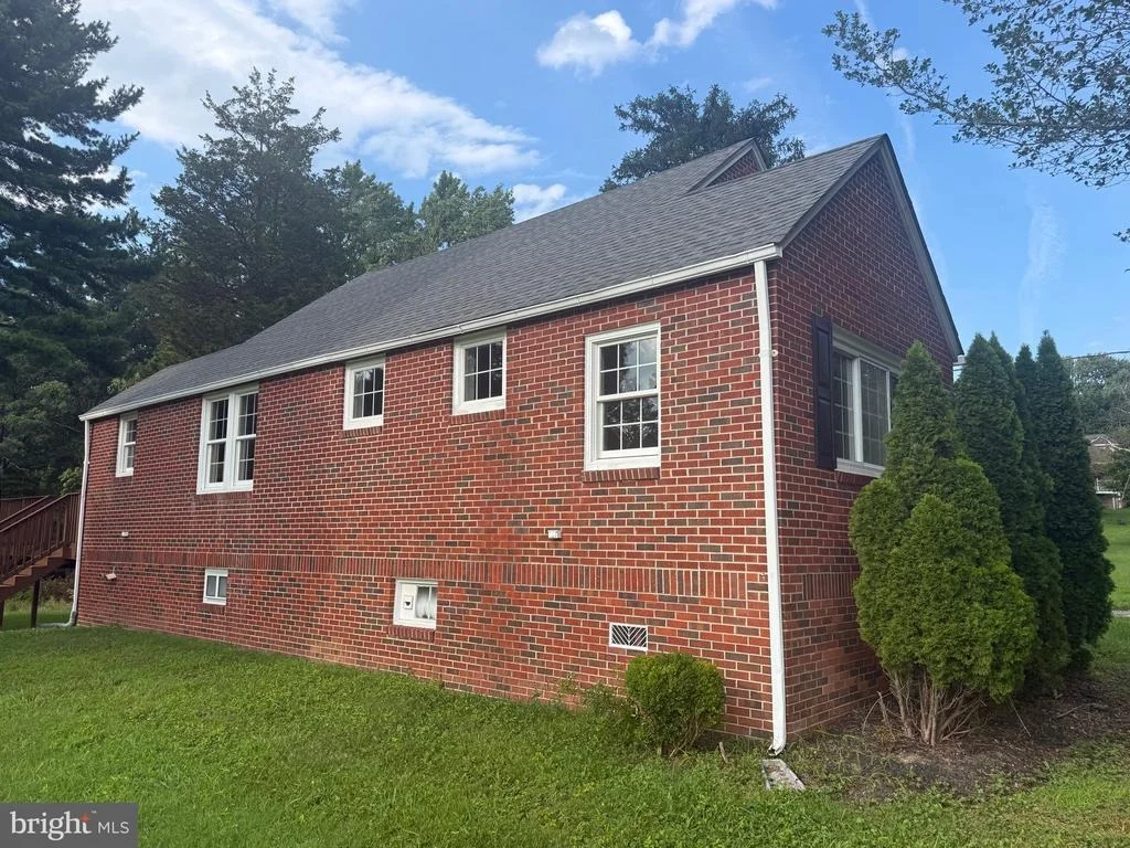 Photo of 10516 BIRD RIVER ROAD