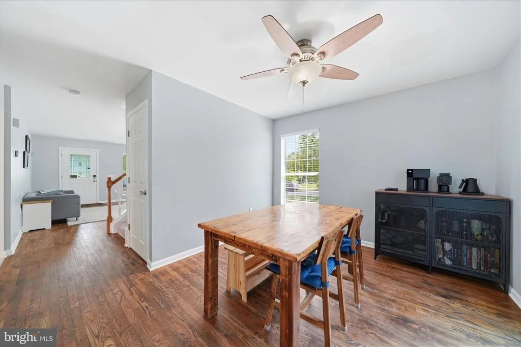 Photo of 7927 CITADEL DRIVE