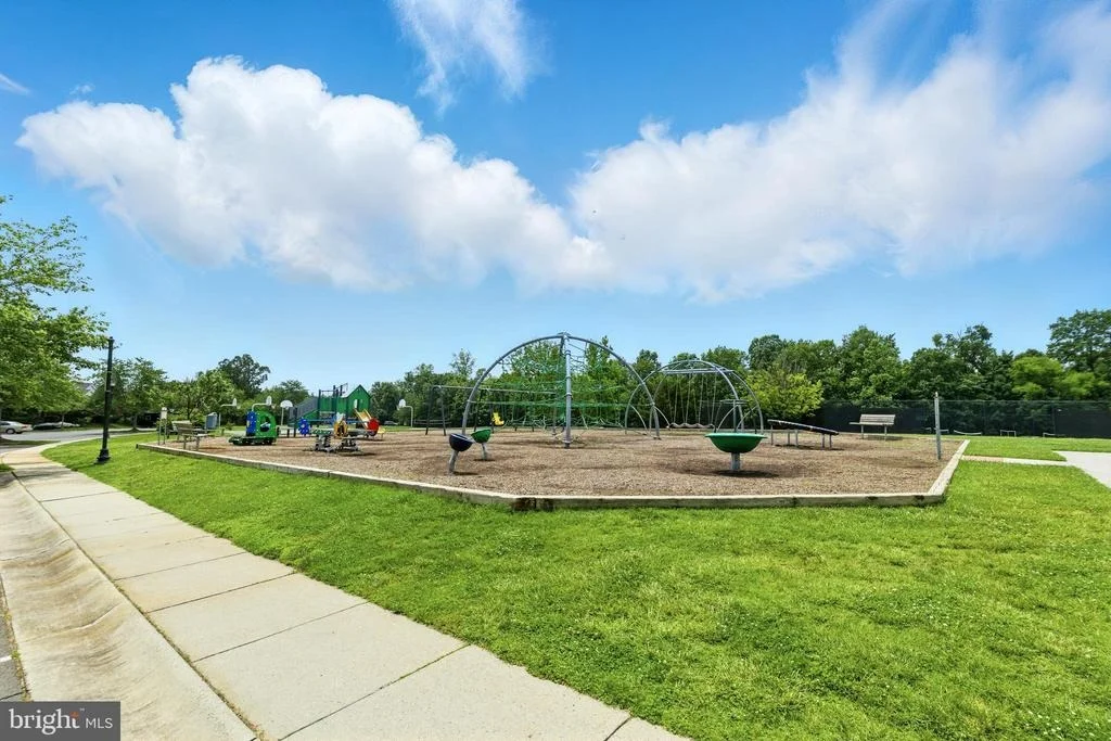 Photo of 43154 MEADOW GROVE DRIVE