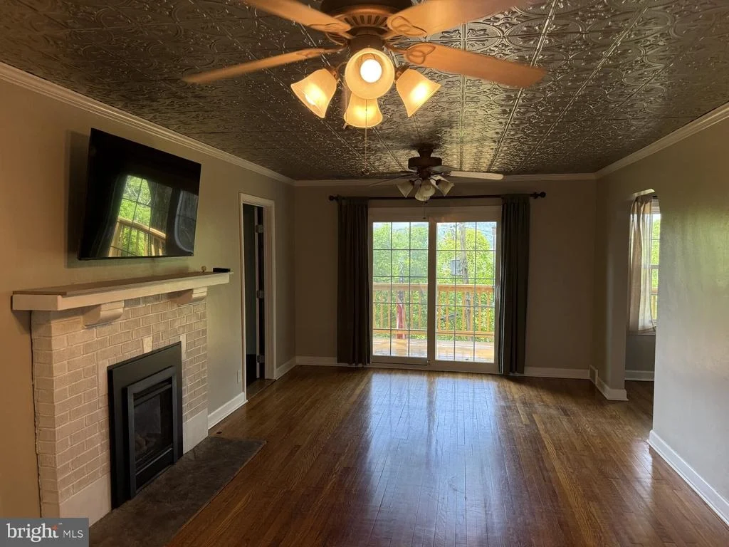 Photo of 32 FAIRFAX DRIVE