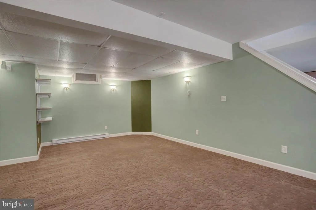 Photo of 8001 MAPLEVILLE ROAD