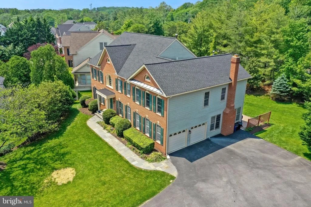 Photo of 10720 CLOVERBROOKE DRIVE