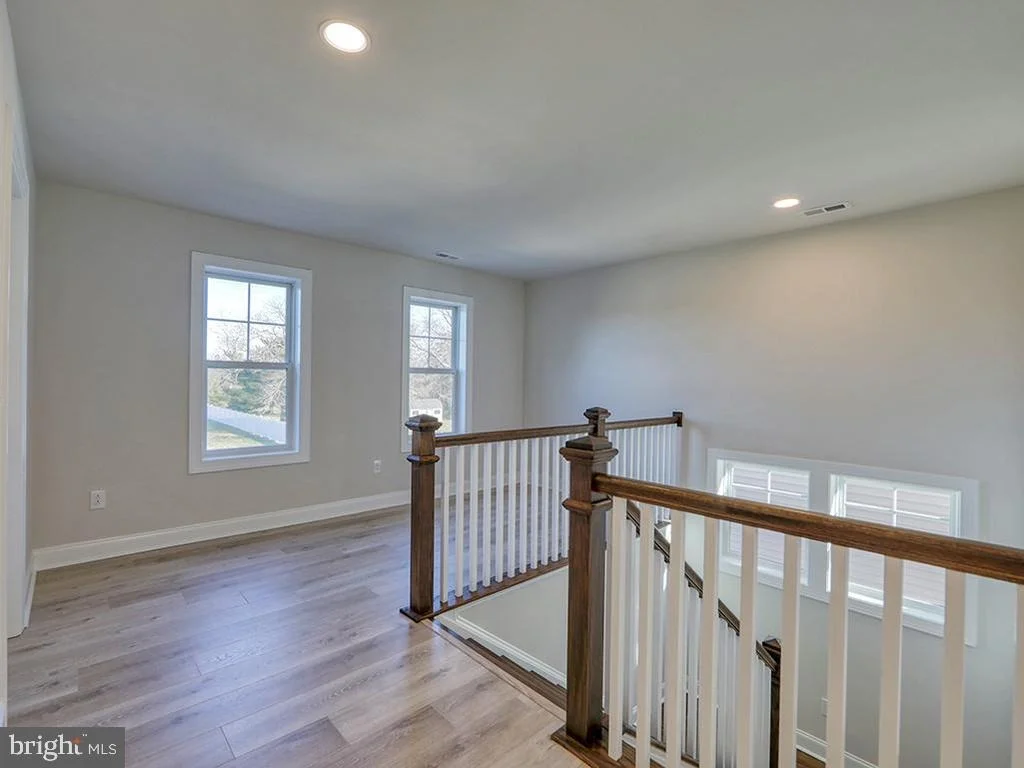 Photo of 33745 CATCHING COVE CT