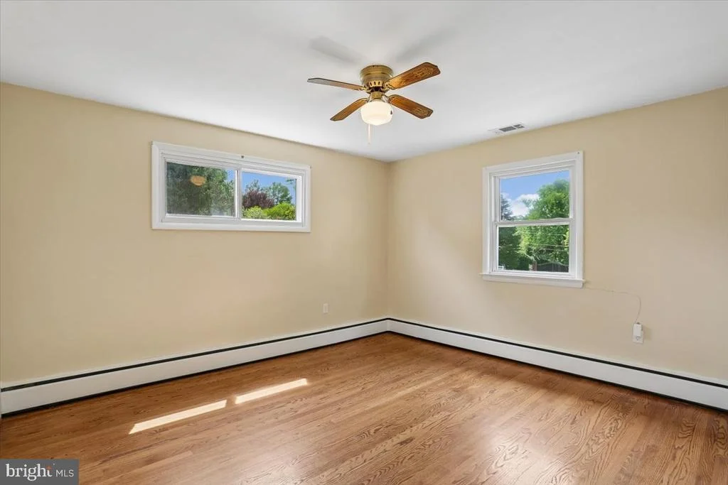 Photo of 14811 SPRINGFIELD ROAD