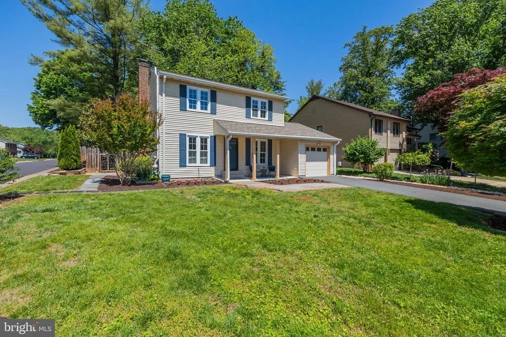 Photo of 9556 PINE BOUGH PLACE