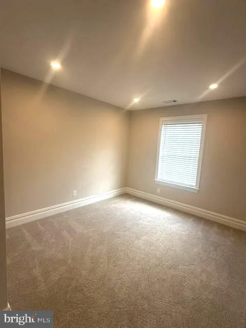Photo of 117 MAPLE LEAF CIRCLE