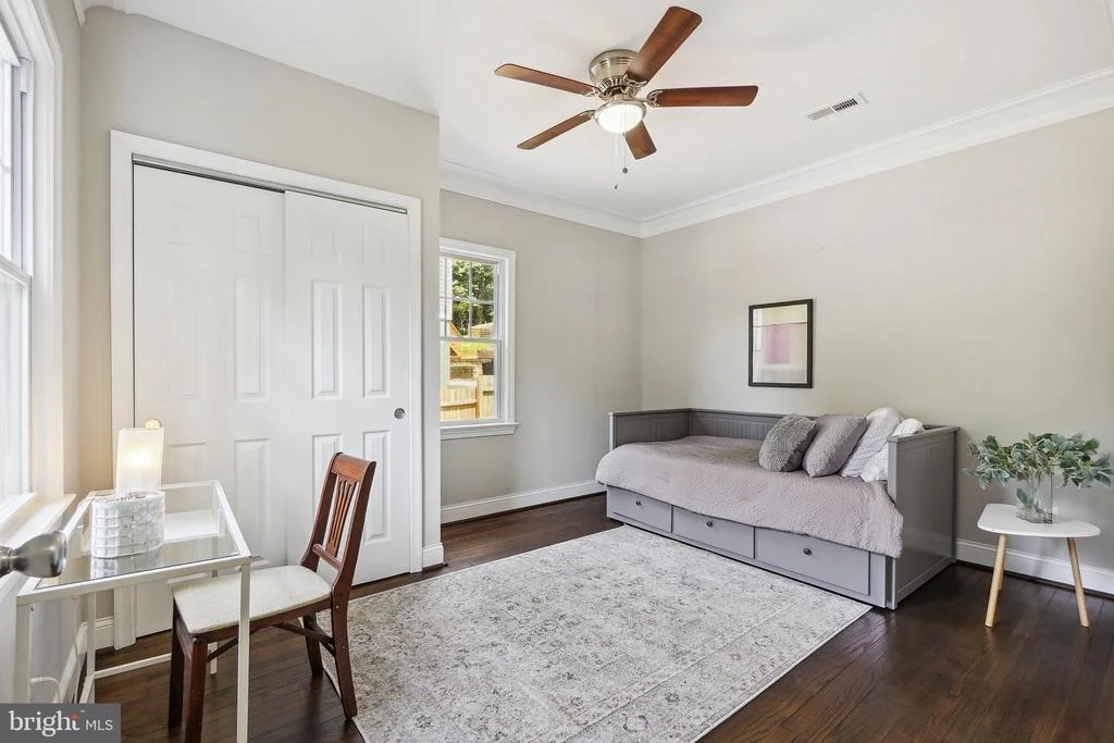 Photo of 514 SILVER SPRING AVENUE