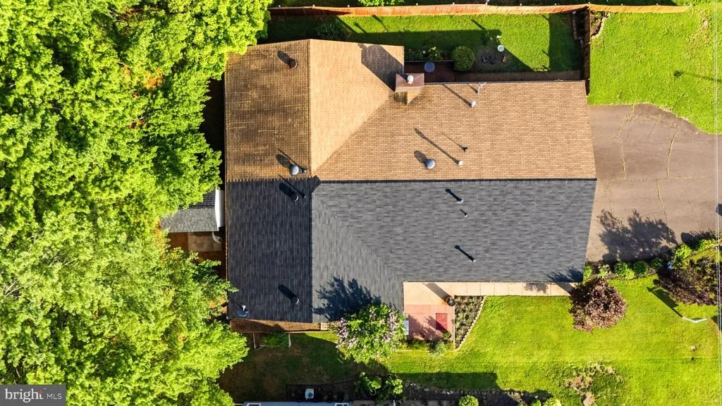 Photo of 588 MEADOWBROOK DRIVE