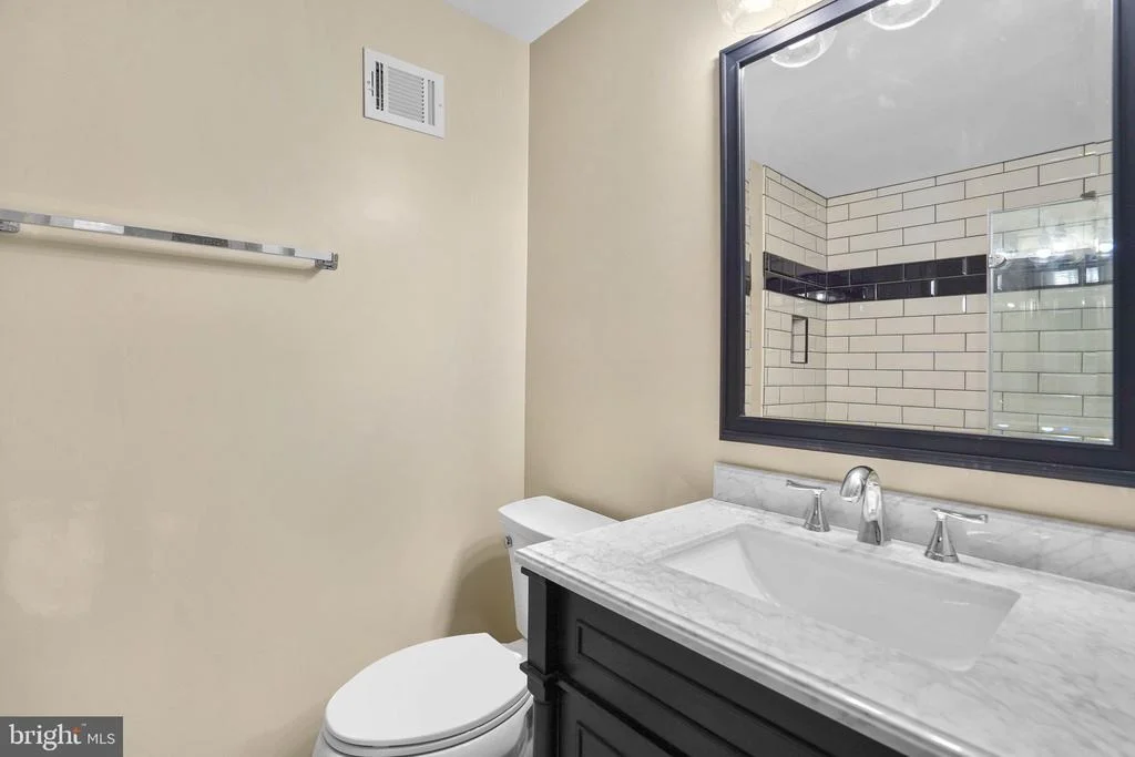 Photo of 17231 SANDY KNOLL DRIVE