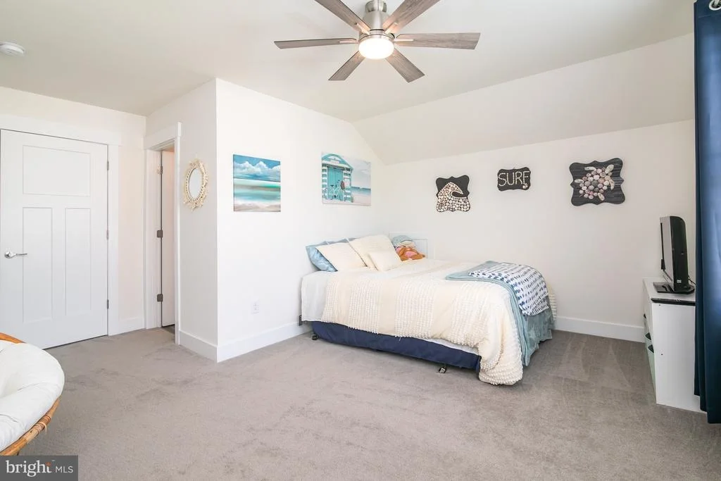 Photo of 30689 LEDNUM DRIVE