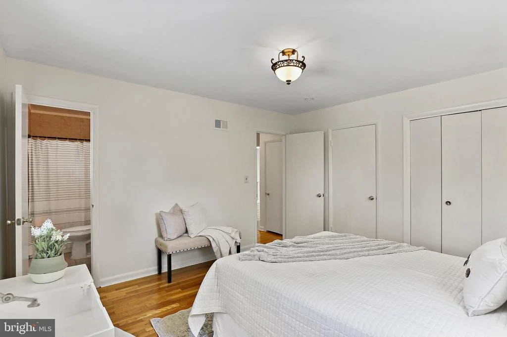 Photo of 13324 SHERWOOD FOREST DRIVE