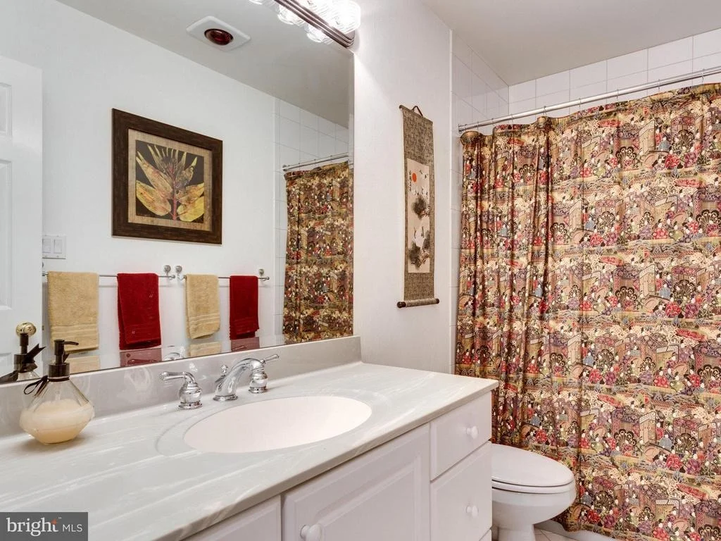 Photo of 1827 DEER DRIVE