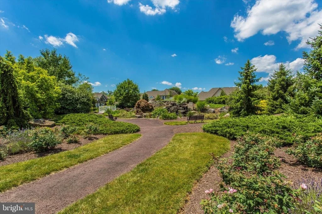 Photo of 833 DUNBROOKE COURT