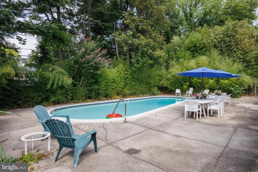 Photo of 2104 CEDAR CIRCLE DRIVE