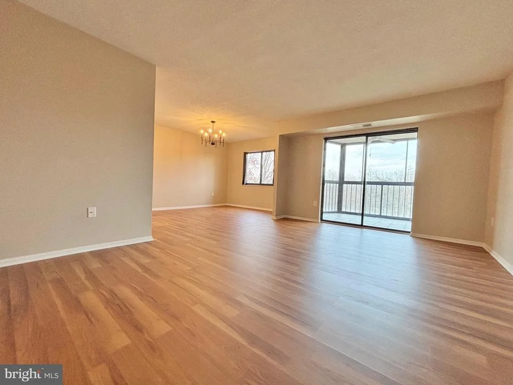 Photo of Unit 2702 at 15107 INTERLACHEN DRIVE