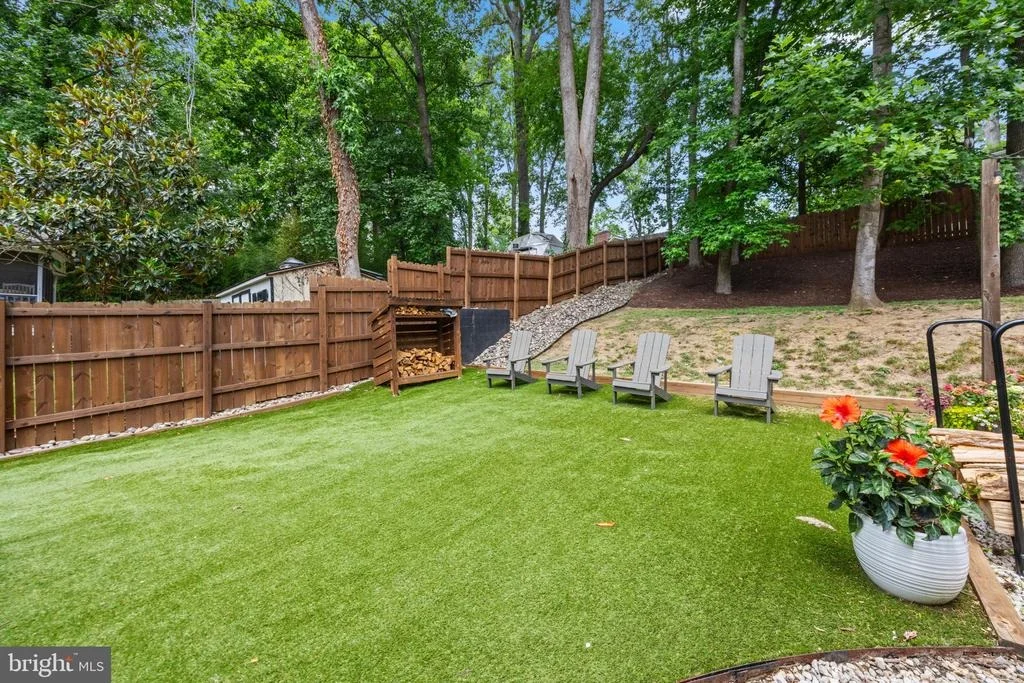 Photo of 108 MAPLE DRIVE