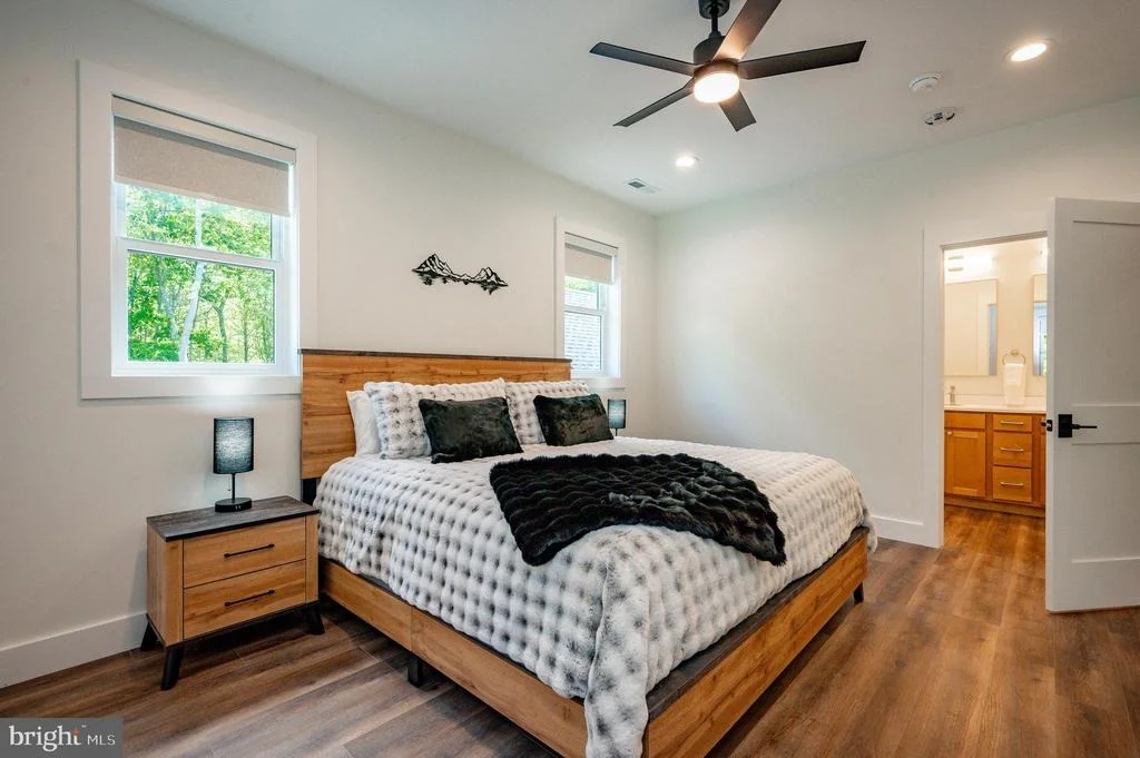 Photo of 49 GREENSTONE WAY