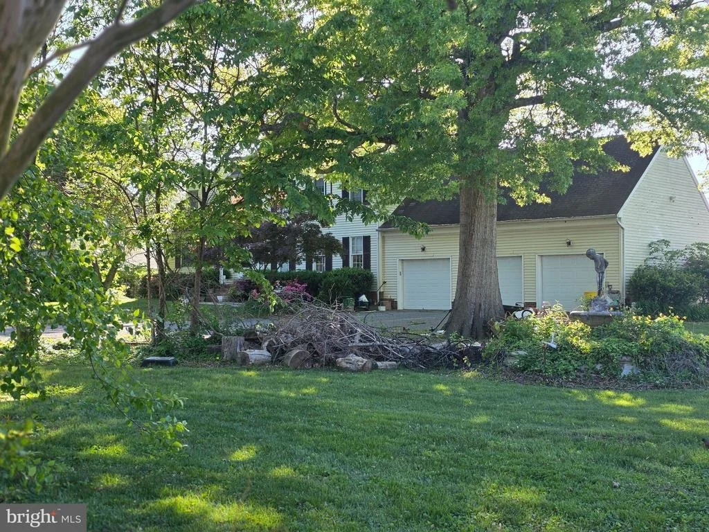 Photo of 145 EDGEWATER DRIVE