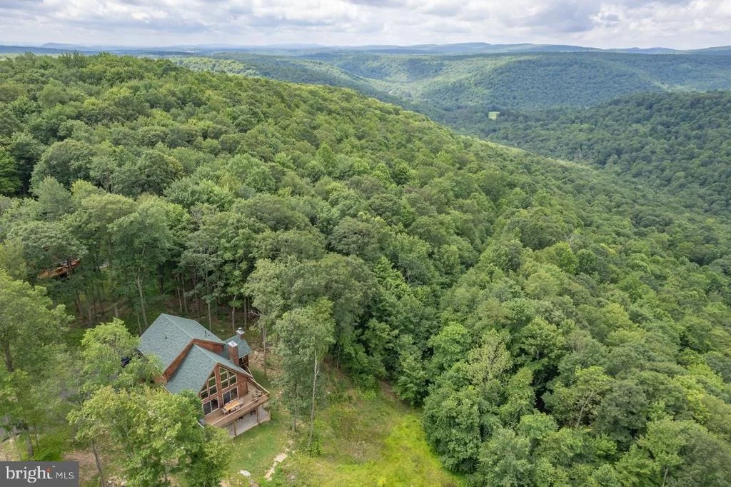 Photo of 879 FORK RUN TRAIL