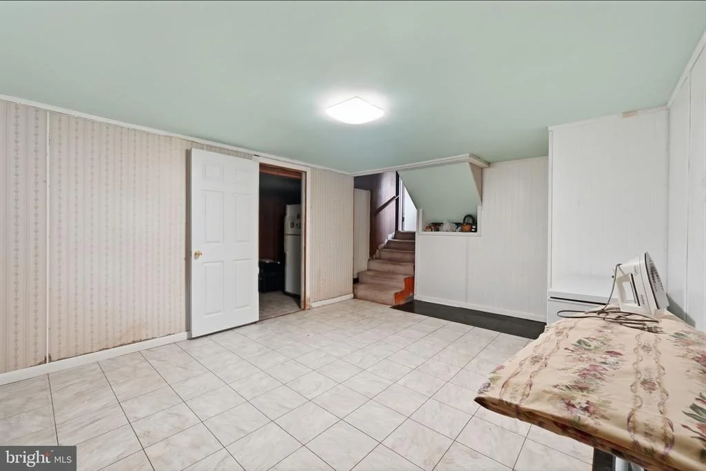 Photo of 7518 DOVER LANE