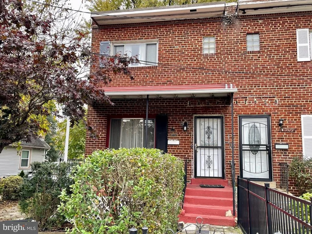 Photo of 3111 ARUNDEL ROAD