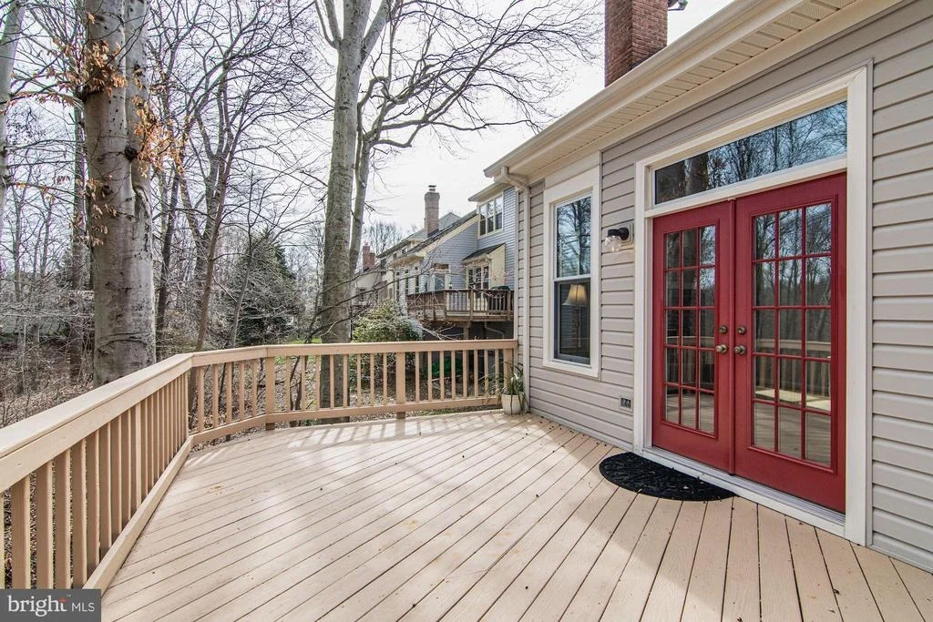 Photo of 8106 DEERCREEK PLACE