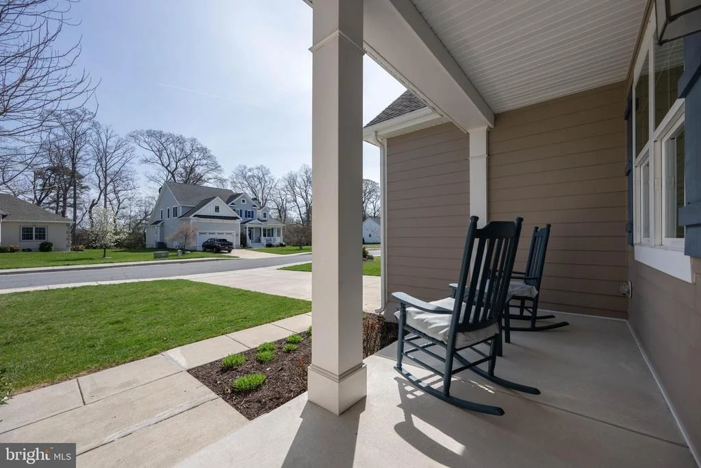 Photo of 147 W SHORE DRIVE