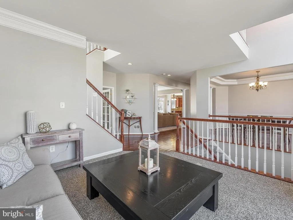 Photo of 6122 CLEMENTS LANE