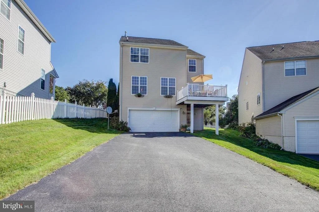 Photo of 3936 LOCH NESS COURT