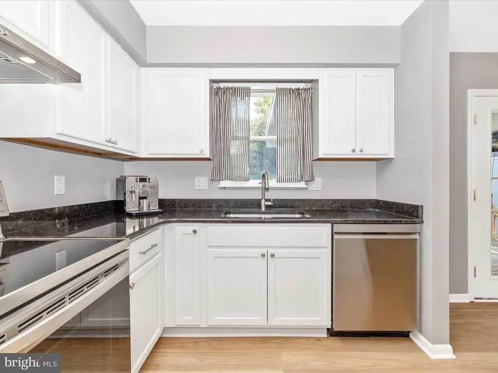Photo of 7291 BEECHTREE LANE