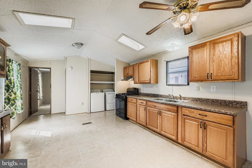 Photo of 27 VISTA MOBILE DRIVE
