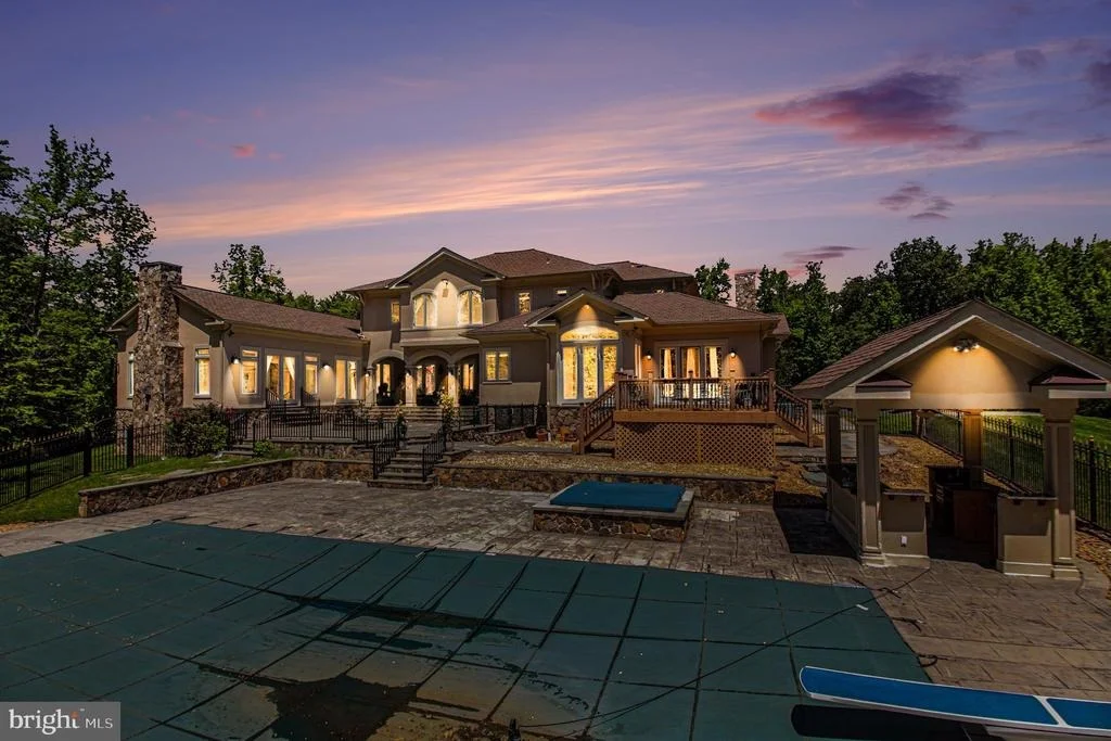 Photo of 5985 SAINT CATHERINES LANE