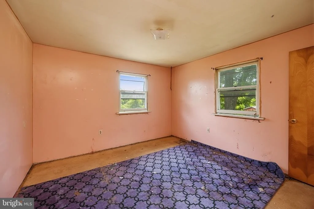 Photo of 828 LEE ROAD