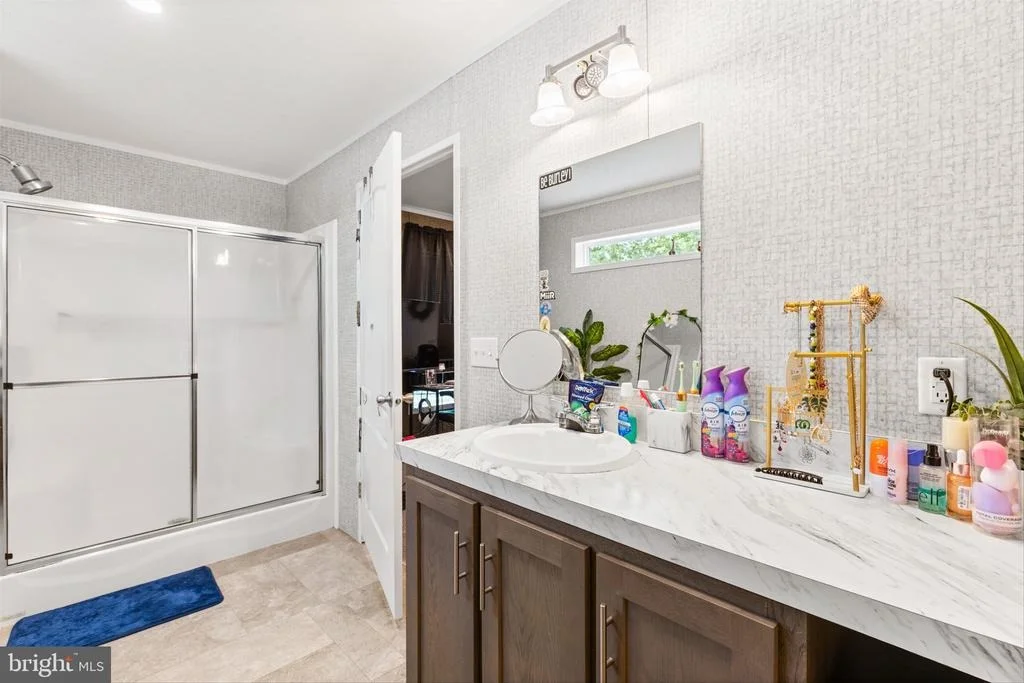 Photo of 37211 FLORIDA DRIVE