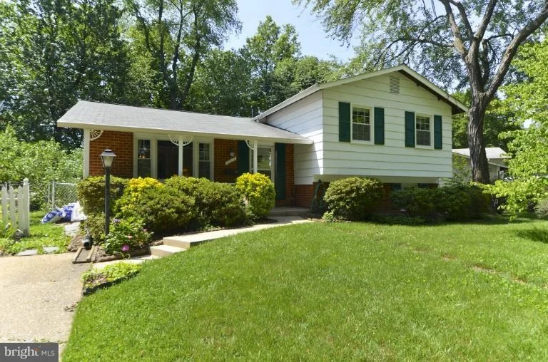 Photo of 10515 CALUMET DRIVE