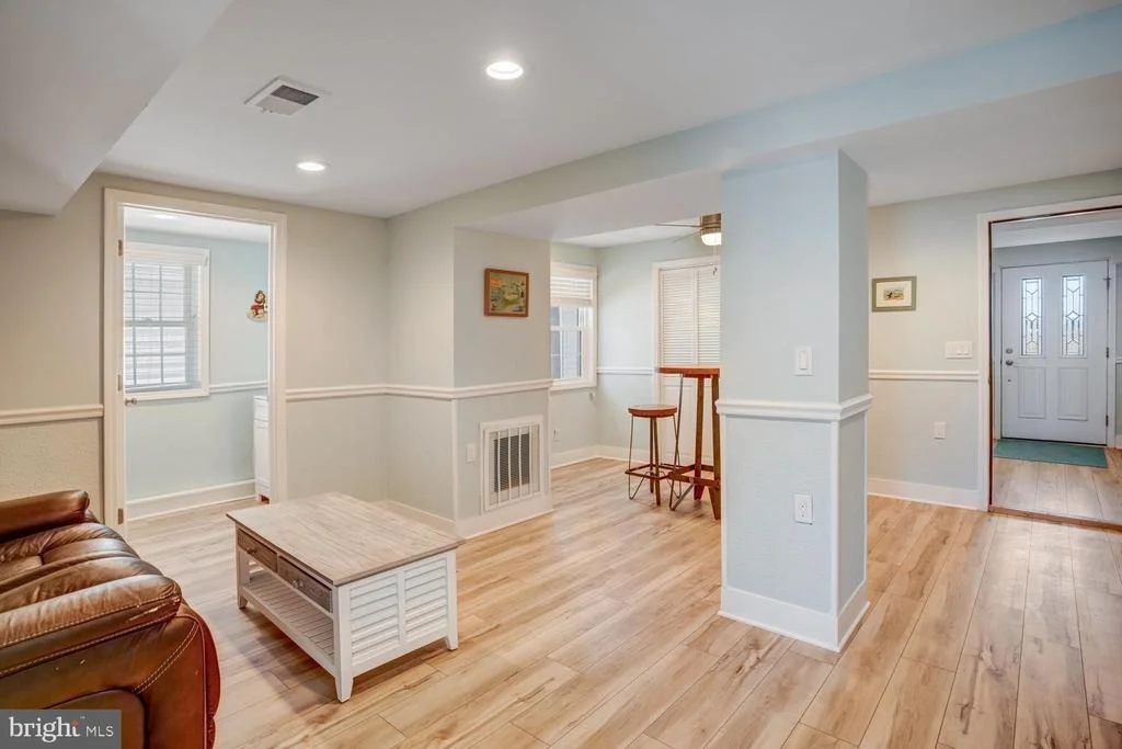 Photo of 20 CARROLL AVENUE