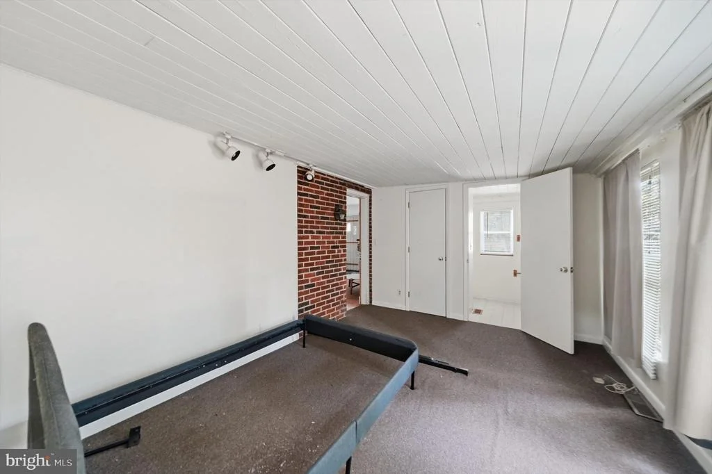 Photo of 2600 COOL SPRING ROAD