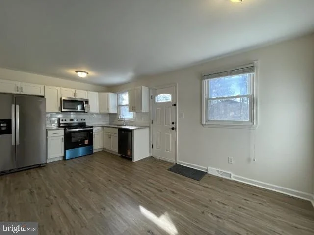 Photo of 804 PINE AVENUE