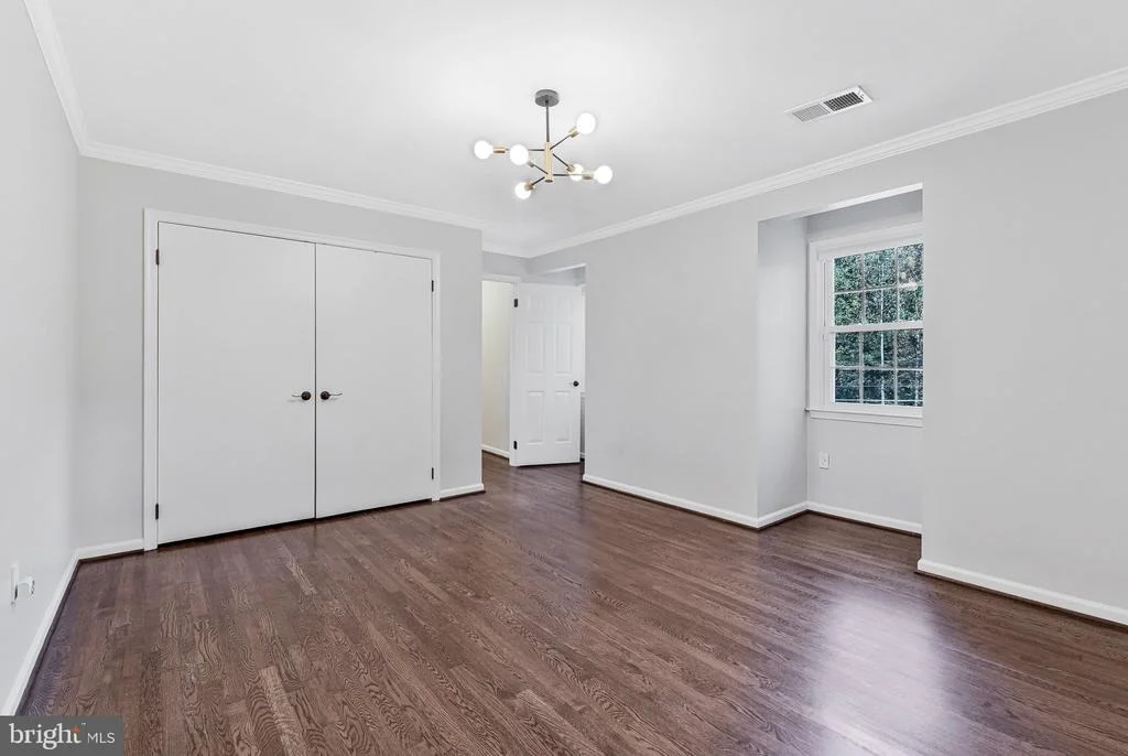 Photo of 7845 OLD DOMINION DRIVE